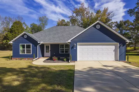 448 Old Jackson Rd, Henderson, TN 38340