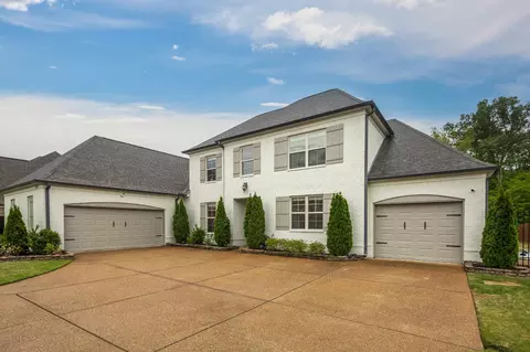 4842 Maple Walk Dr, Arlington, TN 38002