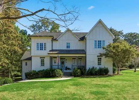 762 Brownlee Dr, Nashville, TN 37205