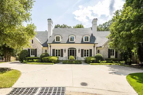 6645 Green Shadows Ln, Memphis, TN 38119