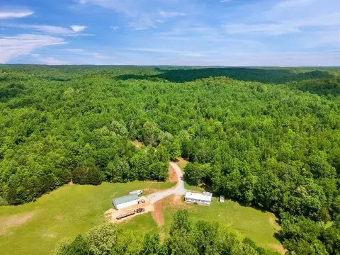 5892 Rockhouse Rd, Linden, TN 37096