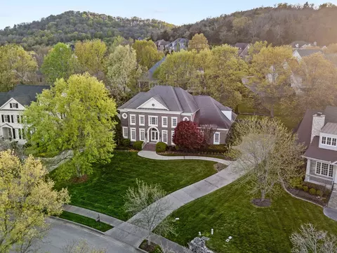 6 Portrush Ct, Brentwood, TN 37027