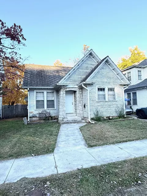 152 Alumni Ave, Hopkinsville, KY 42240