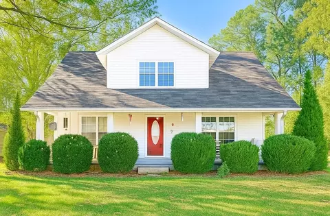 153 Old Huntsville Rd, Fayetteville, TN 37334