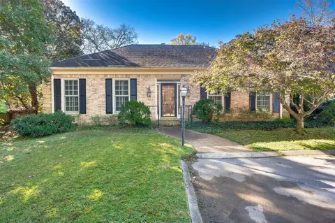 3710 Hobbs Rd, Nashville, TN 37215