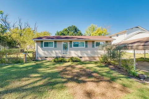 5131 Winding Ln, Hixson, TN 37343