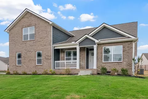 1384 Harmon Ln, Clarksville, TN 37042
