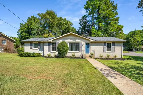 550 Bellevue Rd N, Nashville, TN 37221