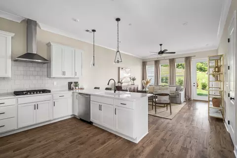 456 Buckwood Ave W, Thompsons Station, TN 37179