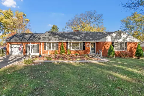 310 Elton Dr, Hopkinsville, KY 42240