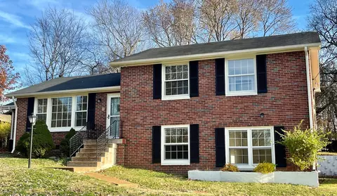 2612 Brownwood Dr, Nashville, TN 37214