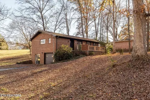 1534 Mcilvaine Dr, Maryville, TN 37803