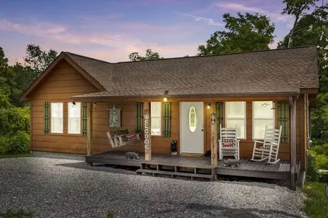 Exterior - 114 Ashley Rd, Jamestown, TN 38556 photo 1 of 6