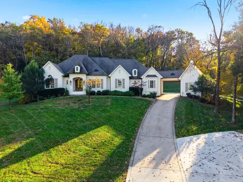 543 Trace Creek Dr, Nashville, TN 37221