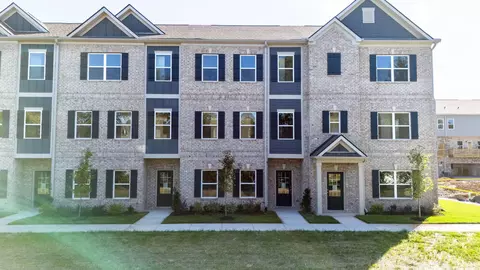 112 Rosebush Ln, Lebanon, TN 37087
