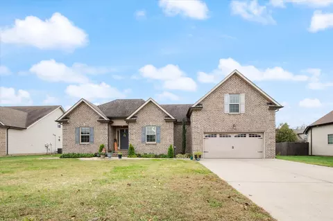2340 Foxworth Ct, Murfreesboro, TN 37127
