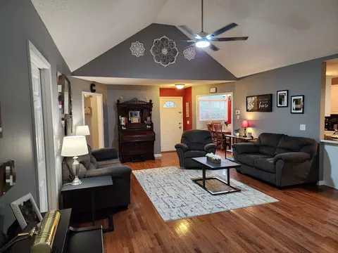 3375 Poplar Hl, Clarksville, TN 37043