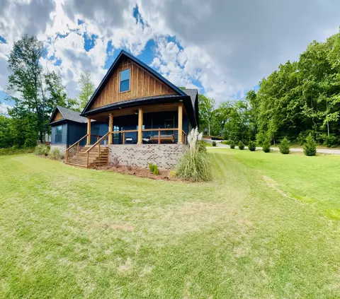 200 Creekside Dr, Florence, AL 35630