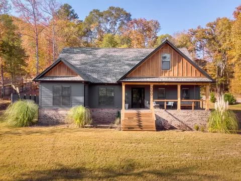 200 Creekside Dr, Florence, AL 35630
