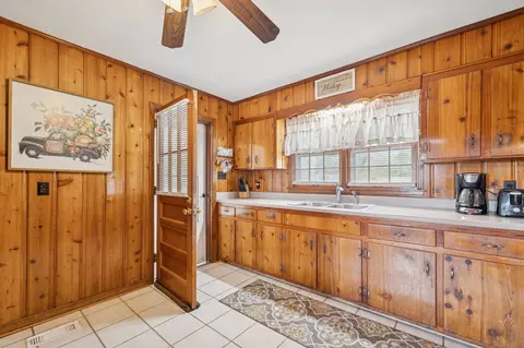 Kitchen - 4212 Pate Rd, Franklin, TN 37064 photo 1 of 4