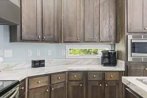 Kitchen - 104 E Pond St, Adams, TN 37010 photo 12 of 12