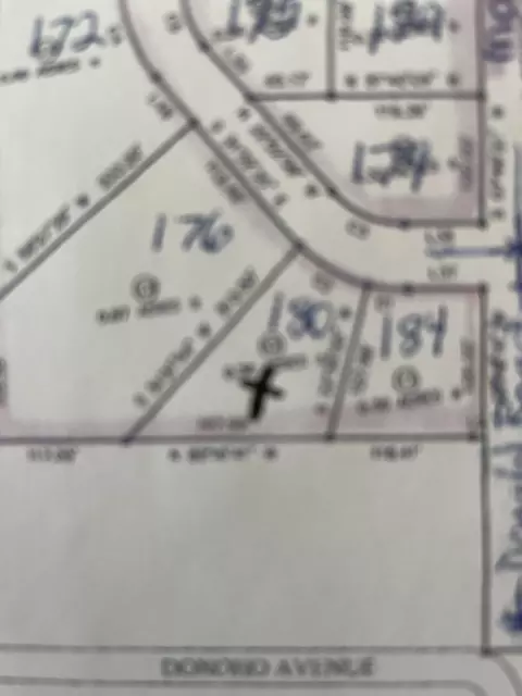 180 D J Dr, Lafayette, TN 37083