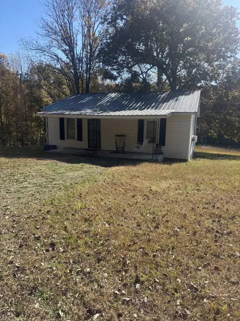 1645 Liberty Rd, Camden, TN 38320