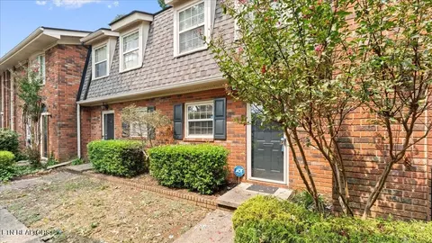 6529 Deane Hill Dr #42, Knoxville, TN 37919