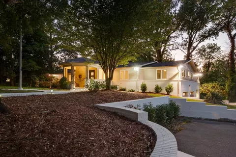 4415 Curtiswood Cir, Nashville, TN 37204
