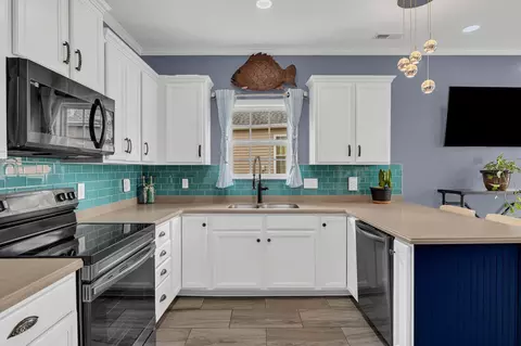 Kitchen - 1726 Splash Pl, Murfreesboro, TN 37130 photo 3 of 3