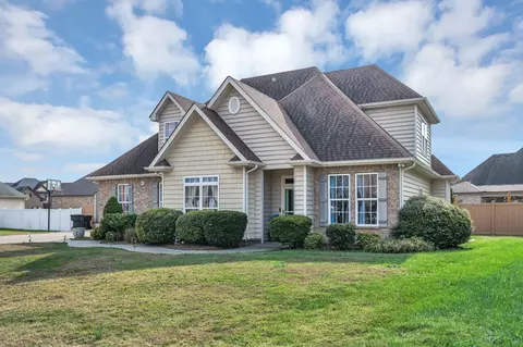 Exterior - 1726 Splash Pl, Murfreesboro, TN 37130 photo 3 of 10