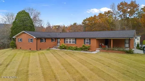 253 Burkemill Rd, Rockwood, TN 37854