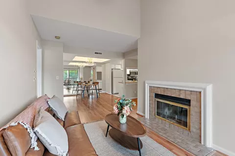 259 Hillsboro Pl, Nashville, TN 37215