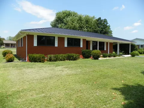 202 Gillen Dr, Sparta, TN 38583