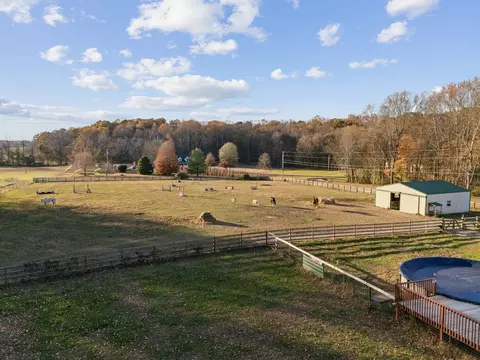 Other - 3736 Armstrong Rd, Springfield, TN 37172 photo 9 of 16