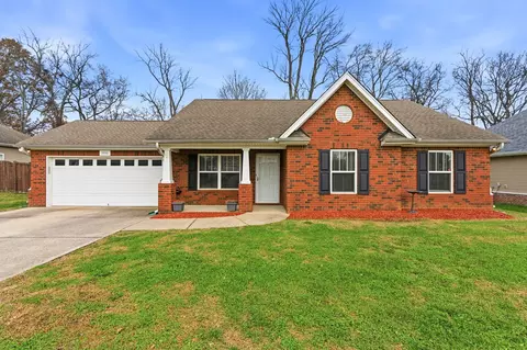 2036 Sparrow St, Spring Hill, TN 37174