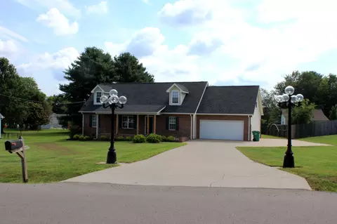 2627 Galahad Dr, Murfreesboro, TN 37127