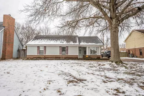 2098 Pillsbury Pl, Memphis, TN 38133
