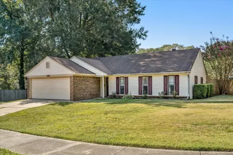 8277 Glen Rock Cv, Cordova, TN 38016