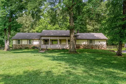 1780 Wilbourne Rd, Oakland, TN 38060