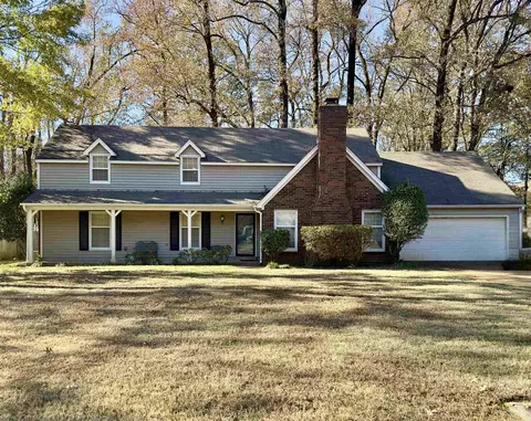 2593 Rosehaven Dr, Germantown, TN 38138