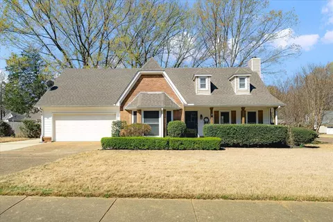 407 Great Falls Rd, Collierville, TN 38017