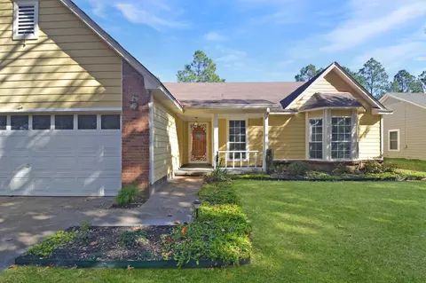 7490 Meadowland Dr, Memphis, TN 38133