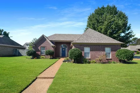 11810 Village Center St, Arlington, TN 38002