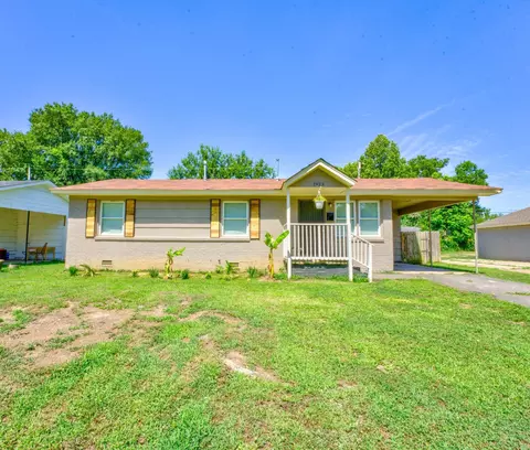 1923 Tahiti Ln, Memphis, TN 38117