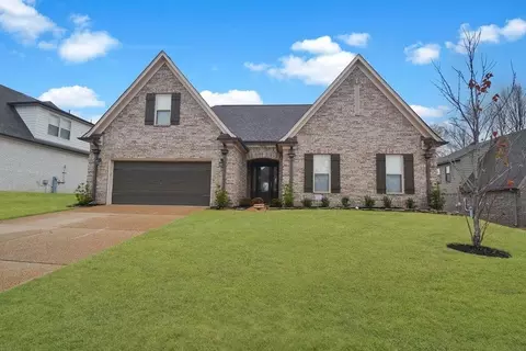 7696 Elpine Gray Dr, Arlington, TN 38002