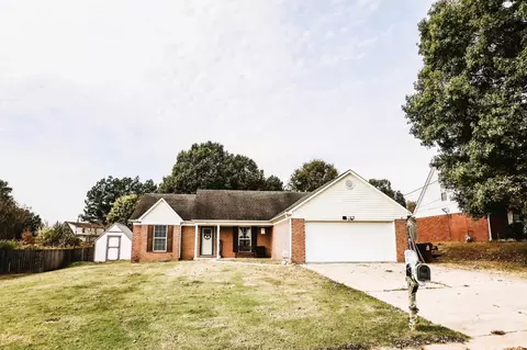 331 Bloomington Dr, Brighton, TN 38011