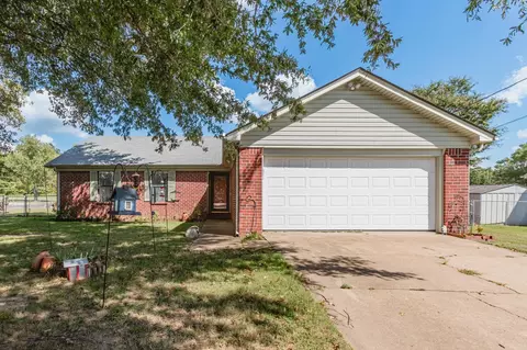 22 Nancye Reeder Dr, Munford, TN 38058