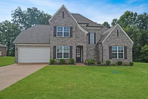 30 S Chinkapin Dr, Atoka, TN 38004