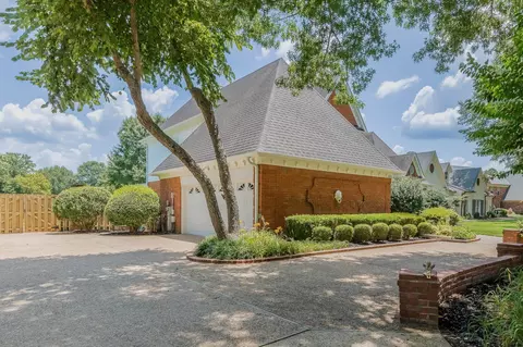 10286 Peyton Path Cv, Collierville, TN 38017 photo 3